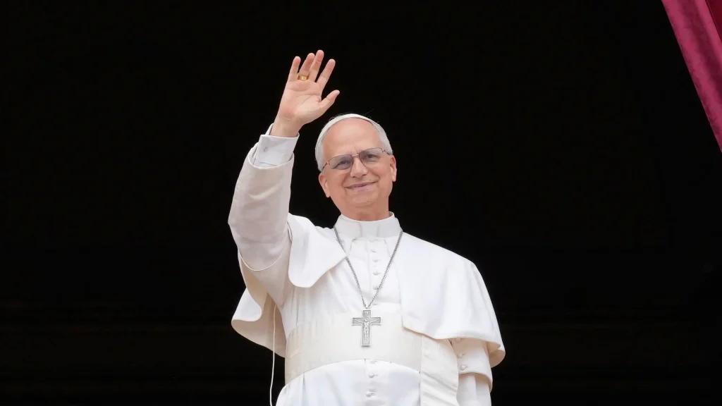 The fisherman’s ring and papal symbols Pope Leo XIV will receive at his inauguration -What do they mean?