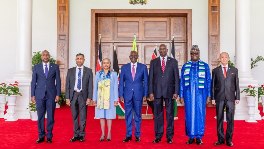 Six new envoys present their credentials to President Ruto