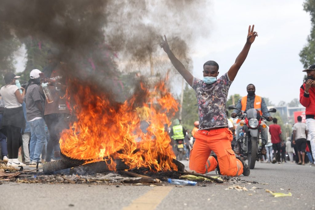 IN PICTURES: Scenes and highlights from the June 25 demonstrations