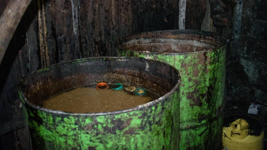 Police in Kisumu seize over 500 litres of illicit alcohol in an operation